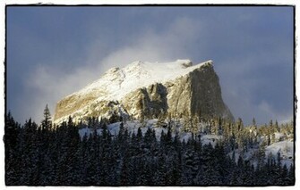 Rocky Mountain Wallpaper