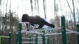 Video Dominik Sky Calisthenics Tutorial Beginner To