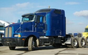 Kenworth Desktop Wallpaper On Latoro