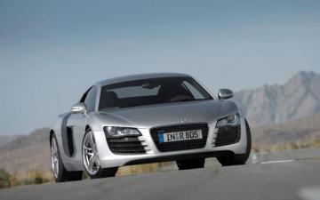 Audi R8 V8 V10 Quattro R Tronic Widescreen Wallpaper