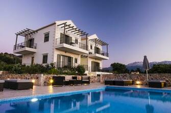 Hotel Villa Kerasi