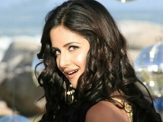 Actress Katrina Kaif Wallpaper In HD Fever