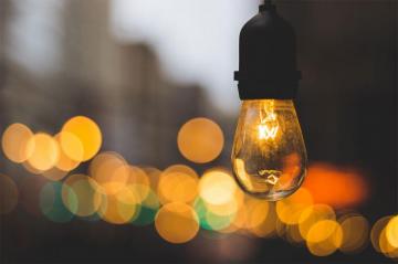Get That Blurry Background In Your Photos Video Creatlivity