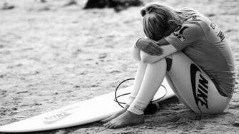 Nike Surfer Wave Shredding Surfing Wallpaper Surf Girls Hot