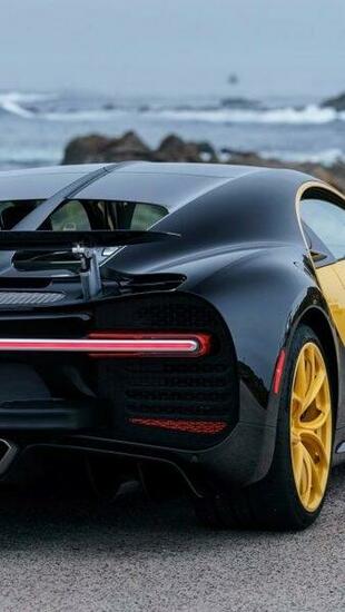 Bugatti Chiron Yellow And Black 4k Wallpaper