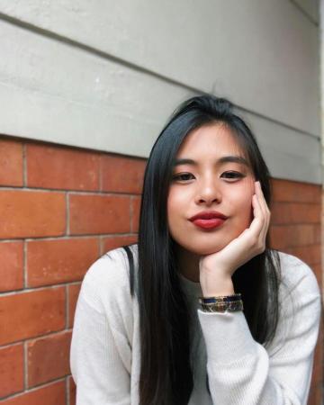 Mio S On Gabbi Garcia Signature Red Lipstick