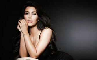 Kim Kardashian Wallpaper