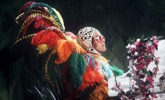 Elton John Rock Pop Glam Classic Piano Concert Wallpaper
