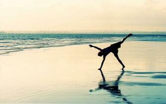Apple Wallpaper Beach Games HD Activities For Kids On