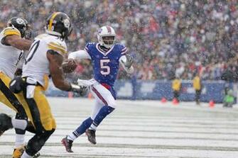 Tyrod Taylor Won T Get Benched By The Bills This Week But