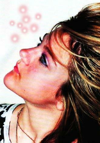 Frances Bean Cobain Image Wallpaper And