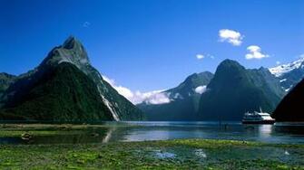 Milford Sound Wallpaper