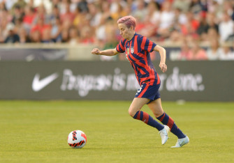 Sports Megan Rapinoe HD Wallpaper