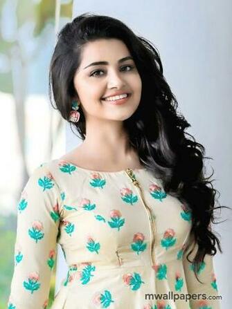 Anupama Parameswaran HD Image Actress