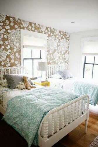 Like The Boldness Of Wallpaper Look But I Really Love Wood