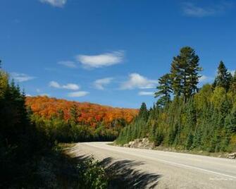 Wallpaper Size Trans Canada Highway Near Lake Superior