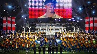 Billy Lynn S Long Halftime Walk To World Premiere At Nyff54