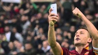 Totti Wallpaper