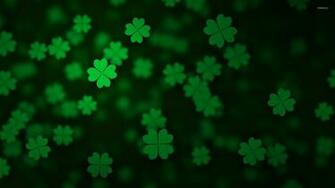 Floating Clovers Wallpaper Holiday