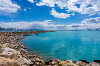 Bear Lake In June Wallpaper