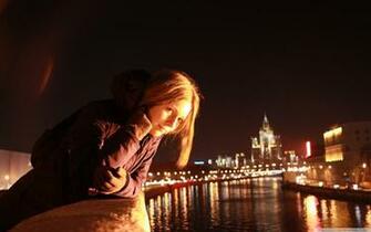 Girl City At Night 4k HD Desktop Wallpaper For Ultra Tv