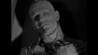 Re Universal Classic Monsters Essential Collection Us Bd
