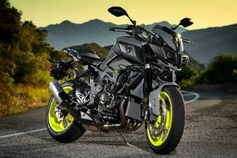 Yamaha Fz Sportbike Best Bikes Cars And