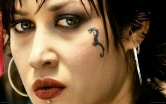 Olga Kurylenko Hitman Wallpaper HD Celebrities
