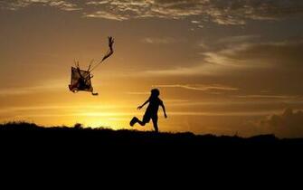 Kite Wallpaper
