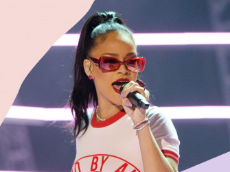 Rihanna Will Headline The Super Bowl Halftime Show Glamour Uk