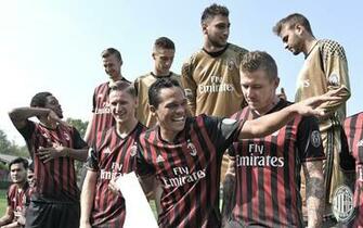 Backstage Foto Di Squadra Ac Milan