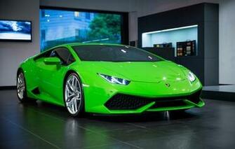 Lamborghini Hurricane Green Room Wallpaper Photos Pictures