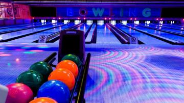 Bowling HD Wallpaper Background