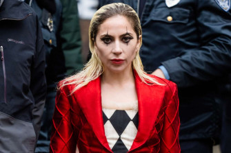 Lady Gaga Films Joker Sequel As Harley Quinn In N Y C Photos