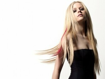 Maxim Wallpaper Weddingdressin