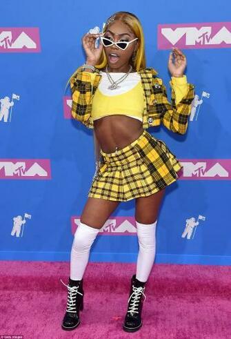 Mtv Video Music Awards Worst Dressed Stars On Red Carpet