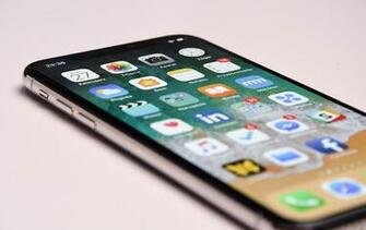Some iPhone X Users Major Display Color And Contrast