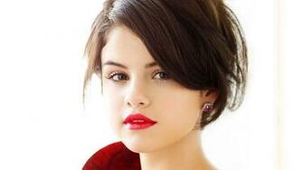 Selena Gomez Wallpaper HD
