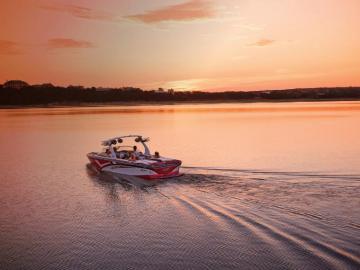 Image Gallery Of Tige Boat Wallpaper Lighthouseharbor