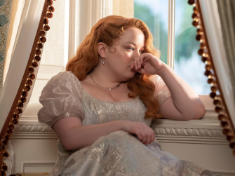 Bridgerton Season First Look Pictures Of Colin And Penelope