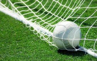 Soccer Sports Wallpaper HD Background