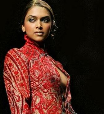 Padukone Had An Embarrassing Moment On Red Carpet Wallpaper HD
