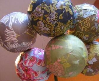 Make Your Own Christmas Baubles Engaged In Art Classes