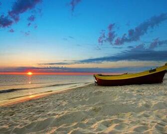 Boat Sea Beach Sunset With Resolutions Pixel