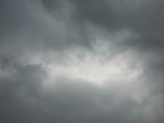Cloudy Grey Sky By Yuiharunashinozaki