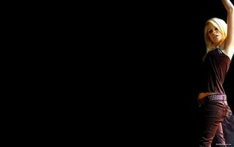 Avril Lavigne Black Background