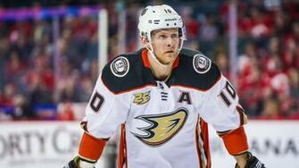 Blackhawks Rumored To Be Interested In Former Ducks Forward Corey