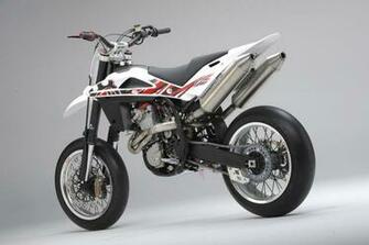 Husqvarna Motorcycles Pics Specs And List Of Models