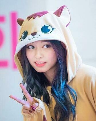 Tzuyu Wallpaper Twice Amino