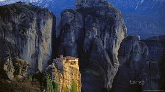 Bing House In The Mountains Wallpaper